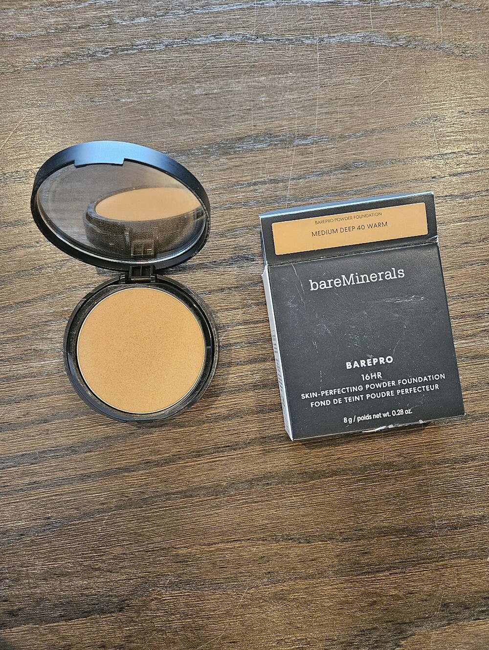 bareMinerals BAREPRO Powder Foundation - Medium Deep 40 Warm Tan